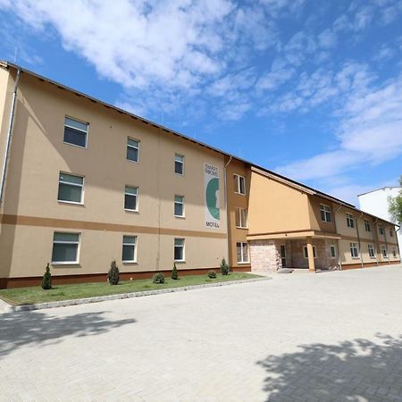 Smart Rooms Székesfehérvár Esterno foto